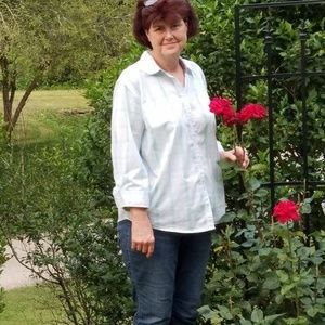 Meet your Posher, Virginia